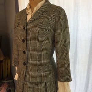 Vintage Black and white suit 50’s